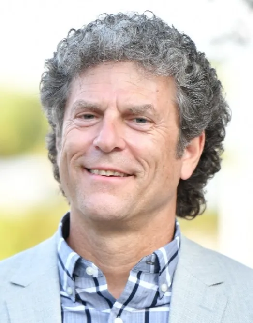 Scott Cassel headshot